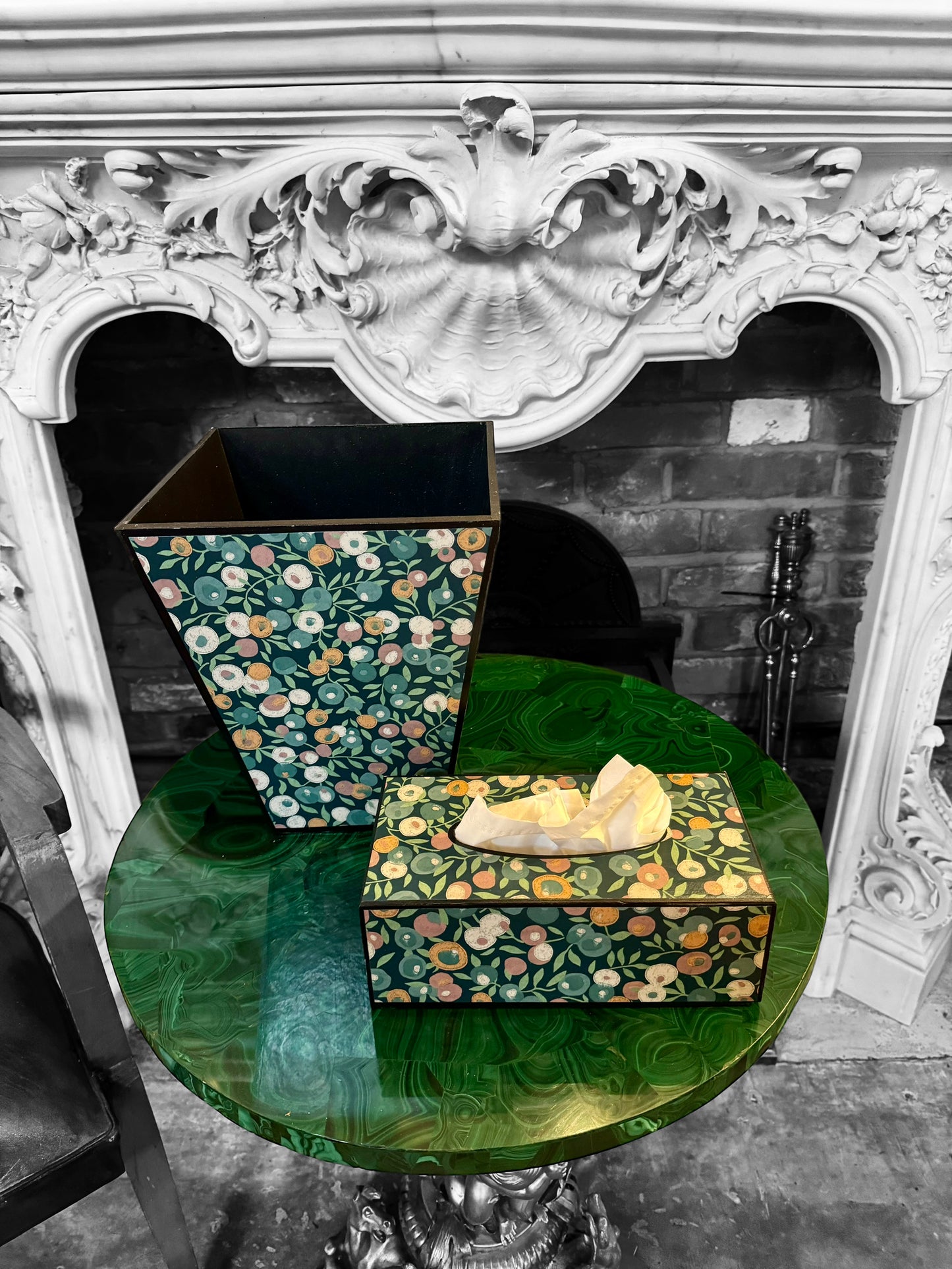 CARNABY - Waste paper bin - Decoupage in Liberty London/Wiltshire in Lechen colourway.