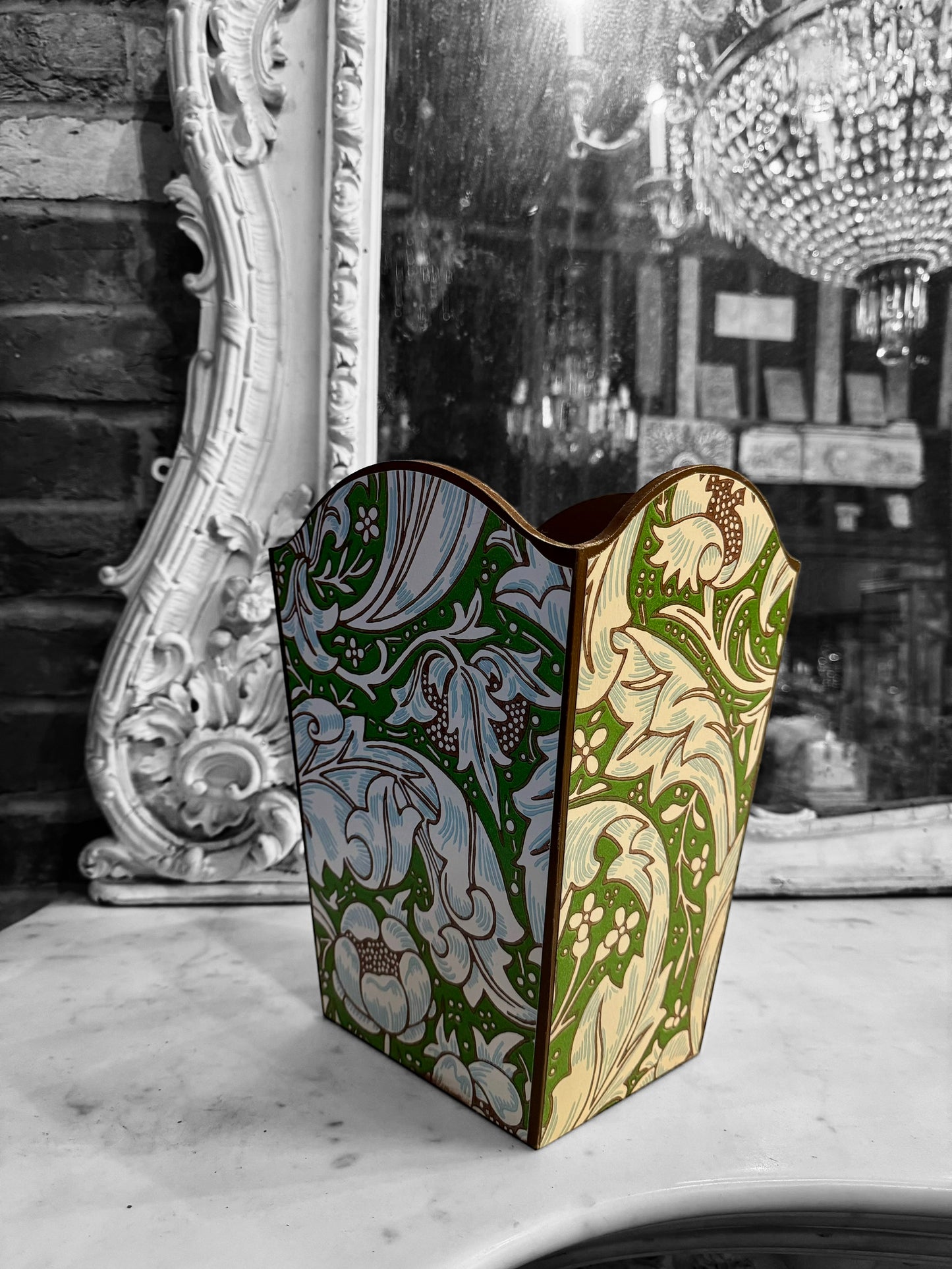 Clerkenwell waste paper bin and long tissue box cover - William Morris Batchelors Button leaf green/Sky. Handmade by Beatrice Bloom London