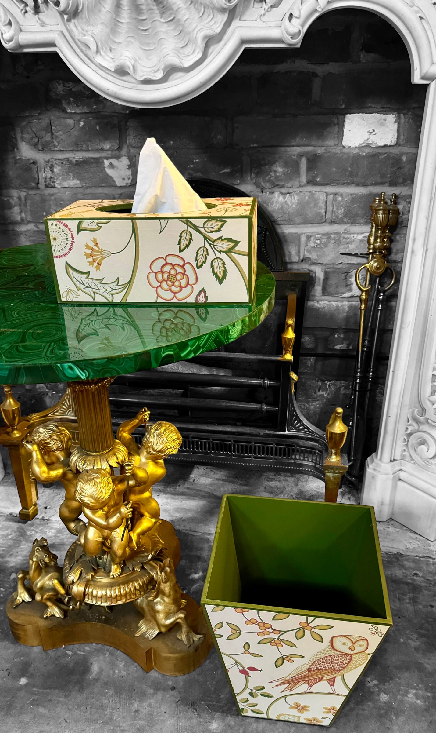 Nottingham - Matching set - Waste paper bin and square or rectangle tissue box cover - Decoupage in William Morris Newill by Morris & Co