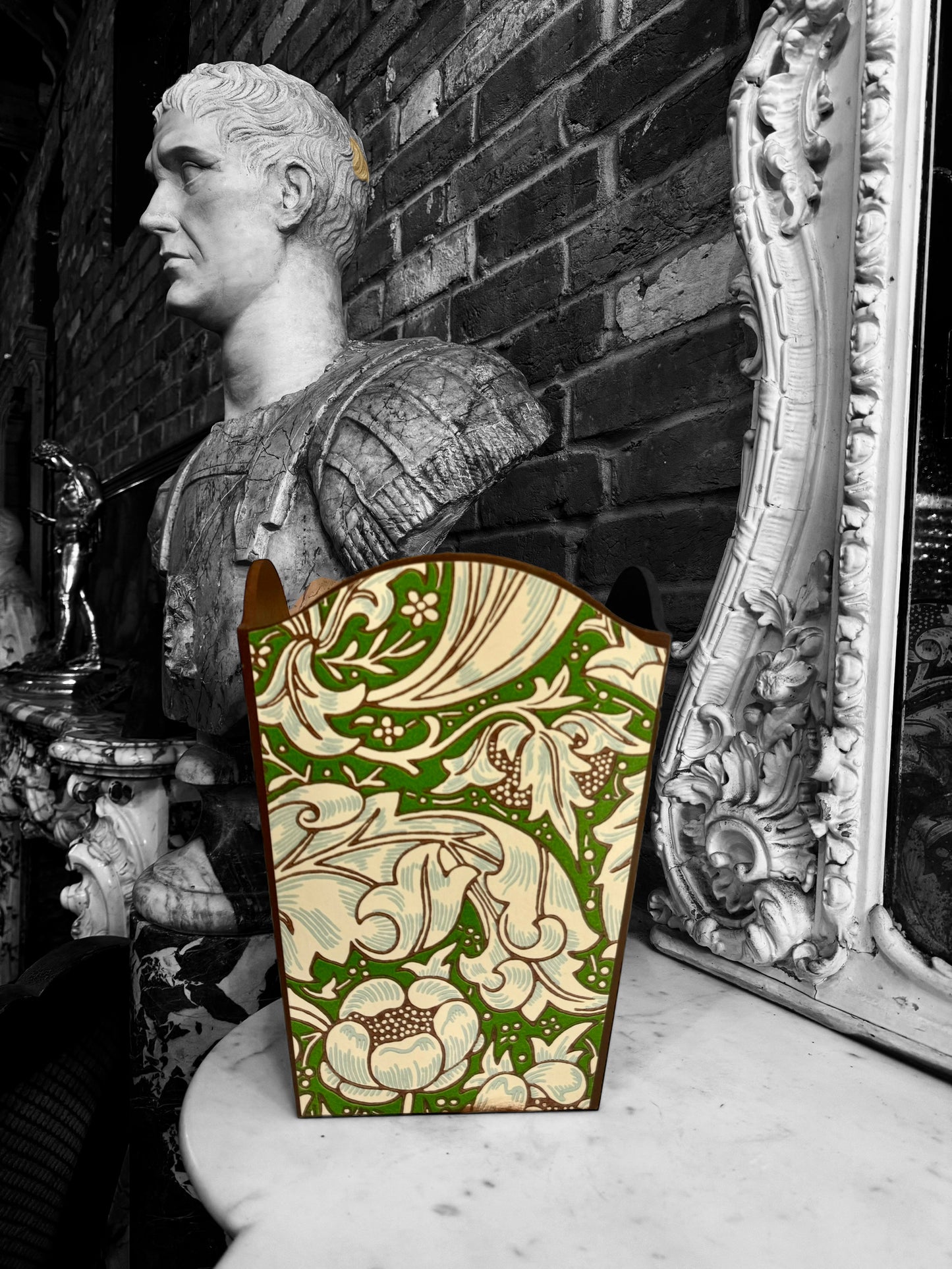 Clerkenwell waste paper bin and long tissue box cover - William Morris Batchelors Button leaf green/Sky. Handmade by Beatrice Bloom London