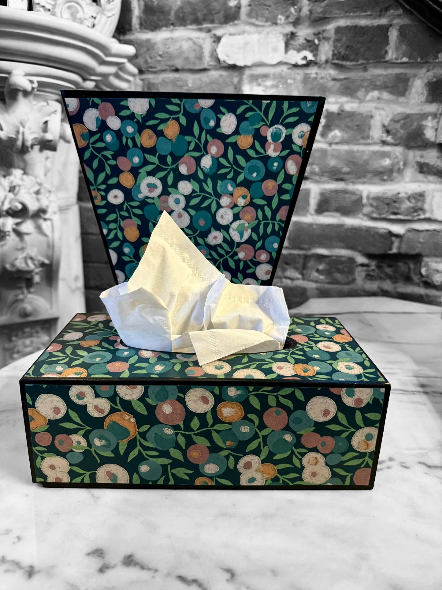 CARNABY - Waste paper bin - Decoupage in Liberty London/Wiltshire in Lechen colourway.