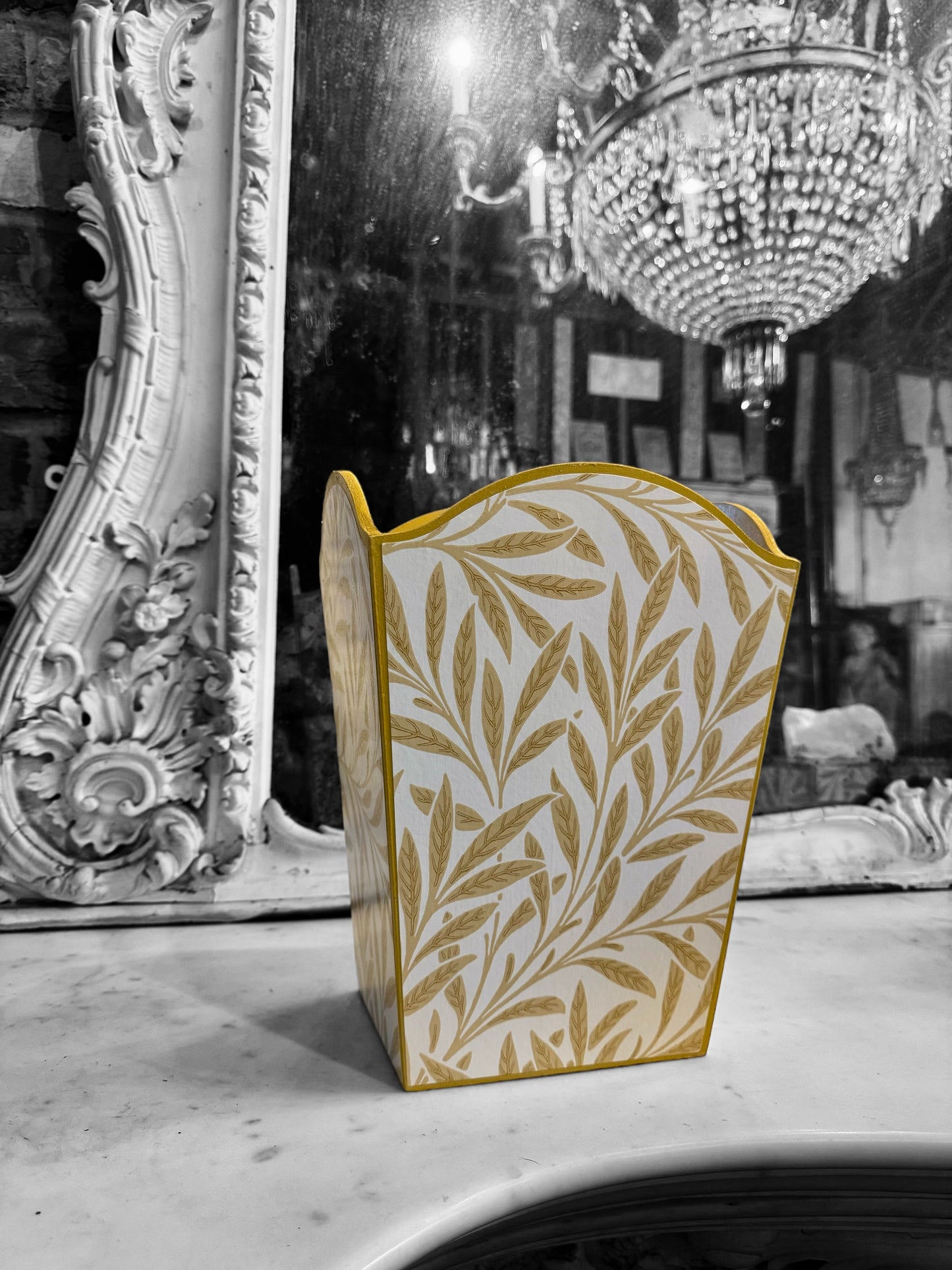 Hastings - Matching set - Waste paper bin & square or rectangle tissue box cover - Decoupage in William Morris Willow Boughs by Morris & Co in yellow colourway