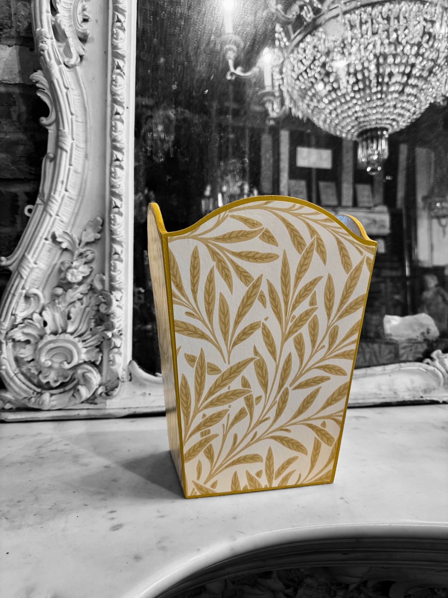 Hastings - Matching set - Waste paper bin & square or rectangle tissue box cover - Decoupage in William Morris Willow Boughs by Morris & Co in yellow colourway