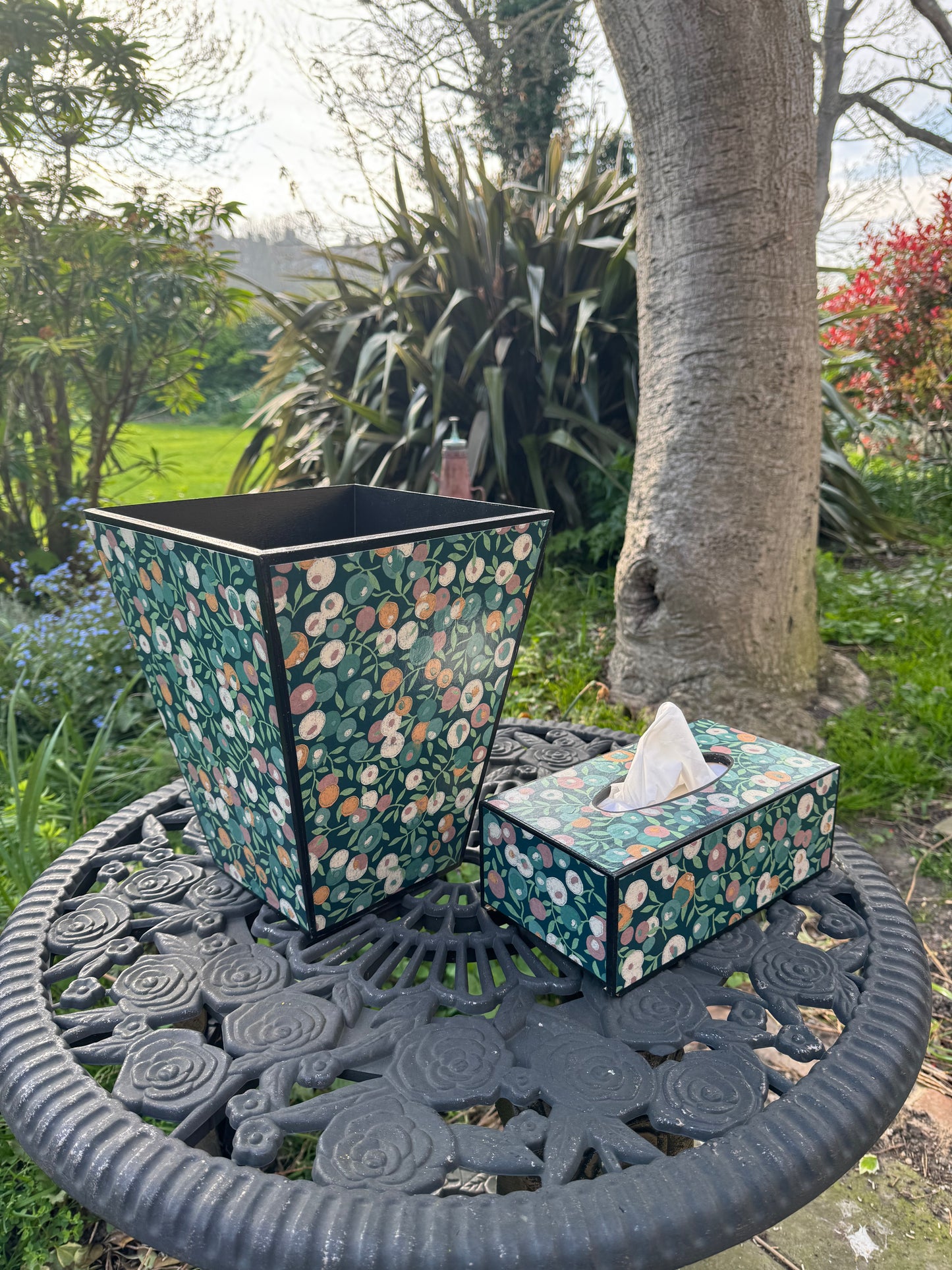 CARNABY - Waste paper bin & rectangle tissue box cover - Decoupage in Liberty London/Wiltshire in Lechen colourway.