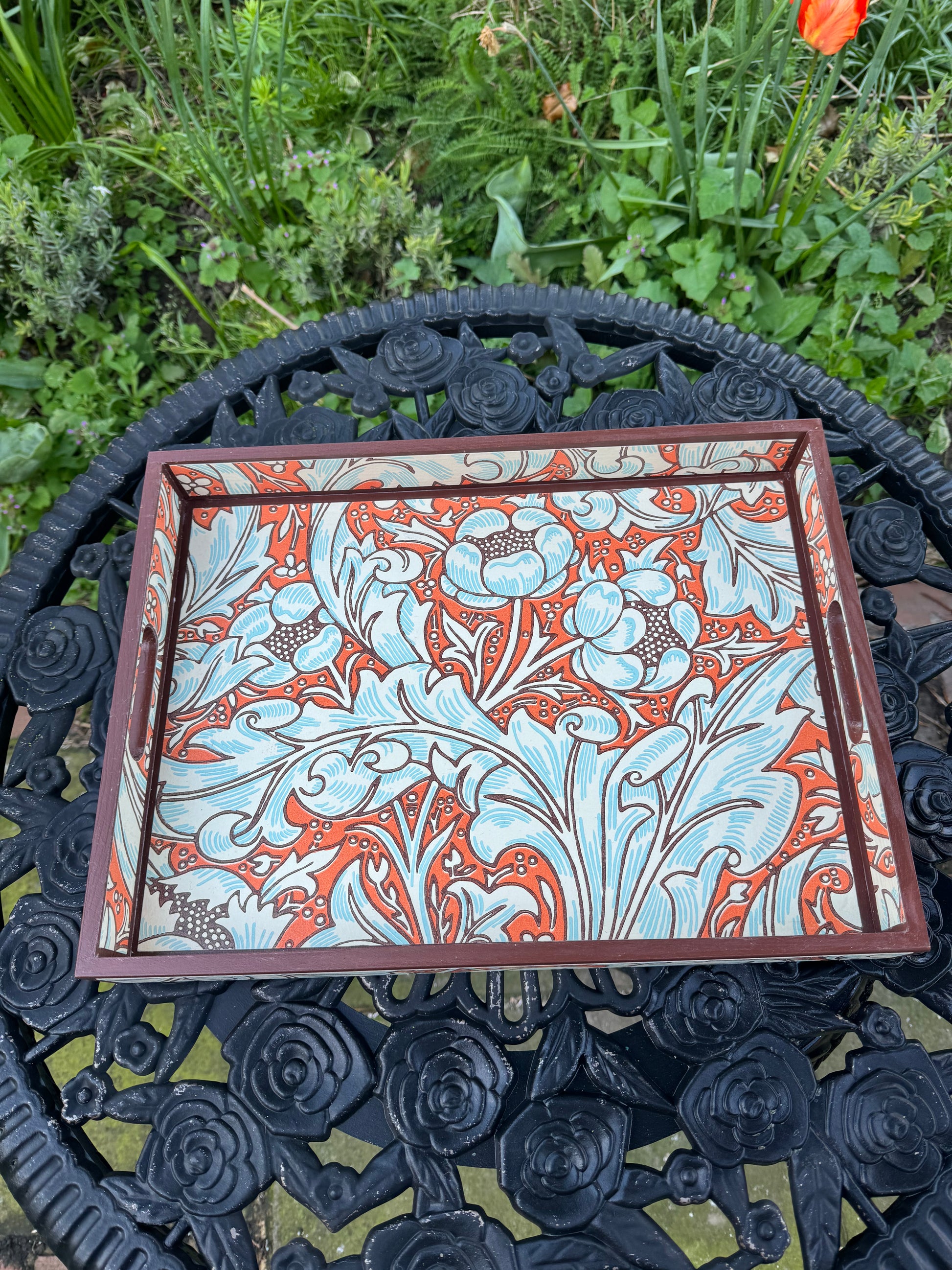 CLERKENWELL **LIMITED EDITION** Medium tray - Decoupaged in Batchelor's Button/Morris &Co - colourway burnt orange/sky..