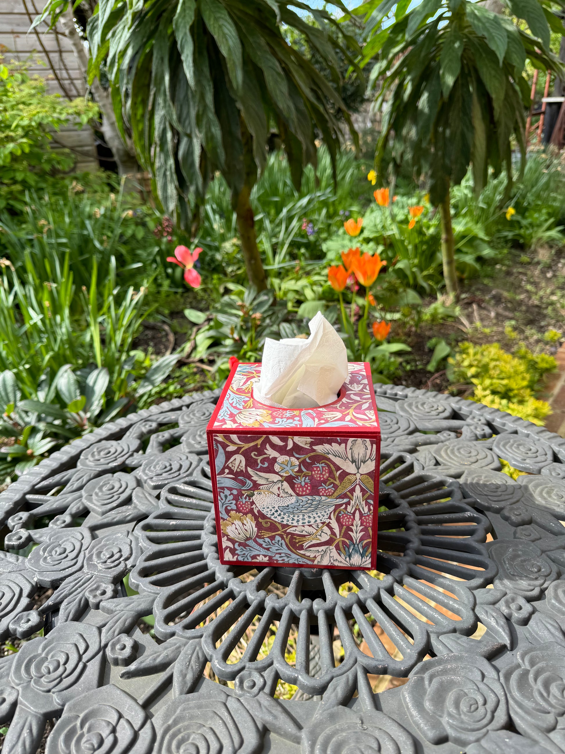 KELMSCOTT PLUM - Square tissue box holder - Decoupage in Strawberry Thief/Clarke & Clarke - plum colourway.