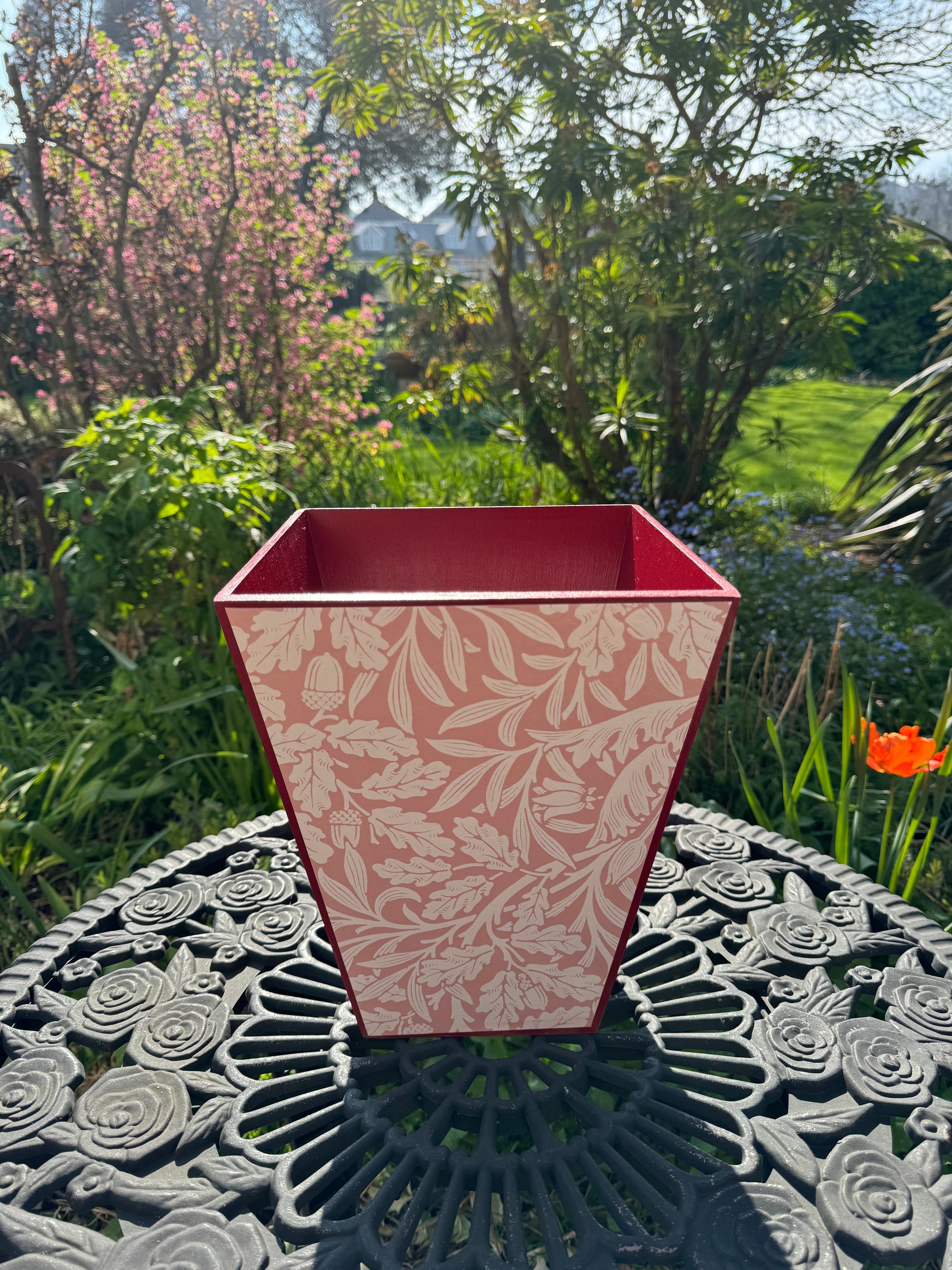 FITZROVIA - Waste paper basket and long tissue box cover - Decoupage in Acorn/Morris & Co in Blush colour way.