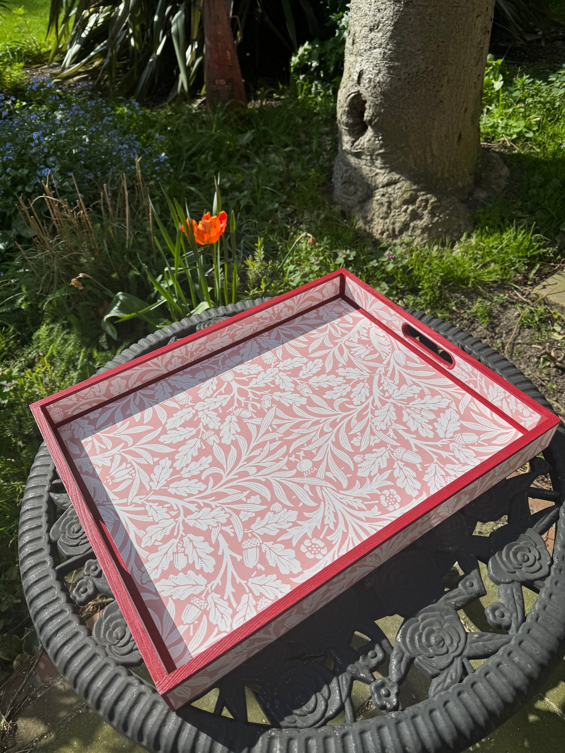 FITZROVIA - Tray in 4 x sizes - Decoupage in Acorn/Morris & Co in Blush colourway..