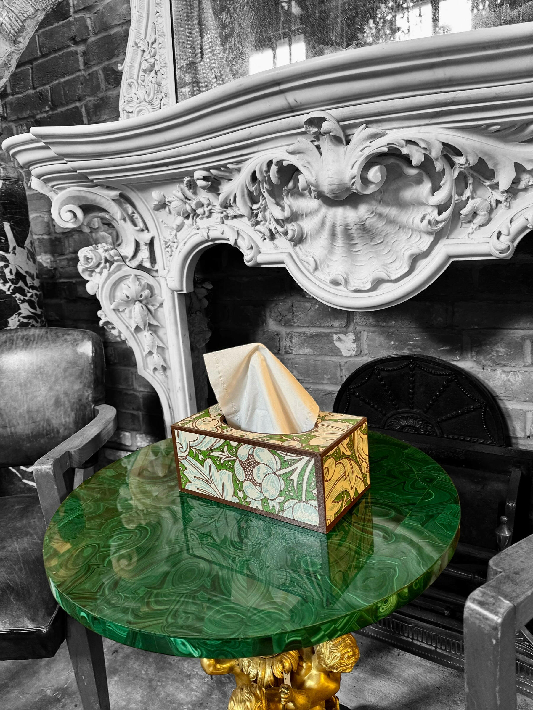 CLERKENWELL **LIMITED EDITION** Rectangle tissue box cover - Decoupage in Batchelors Button/Morris & Co X Ben Pentreath in Leaf Green/Sky colour way..