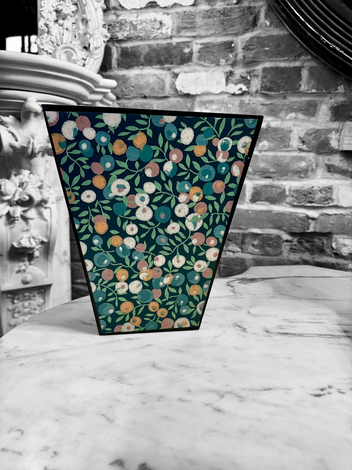 CARNABY - Waste paper bin - Decoupage in Liberty London/Wiltshire in Lechen colourway..