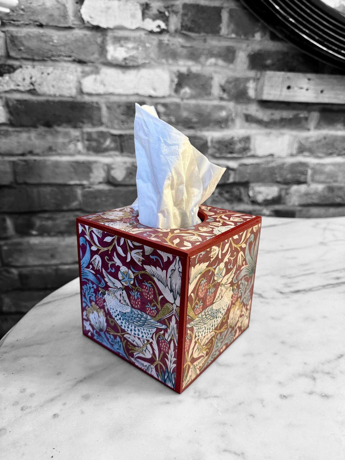 KELMSCOTT PLUM - Square tissue box holder - Decoupage in Strawberry Thief/Clarke & Clarke - plum colourway.