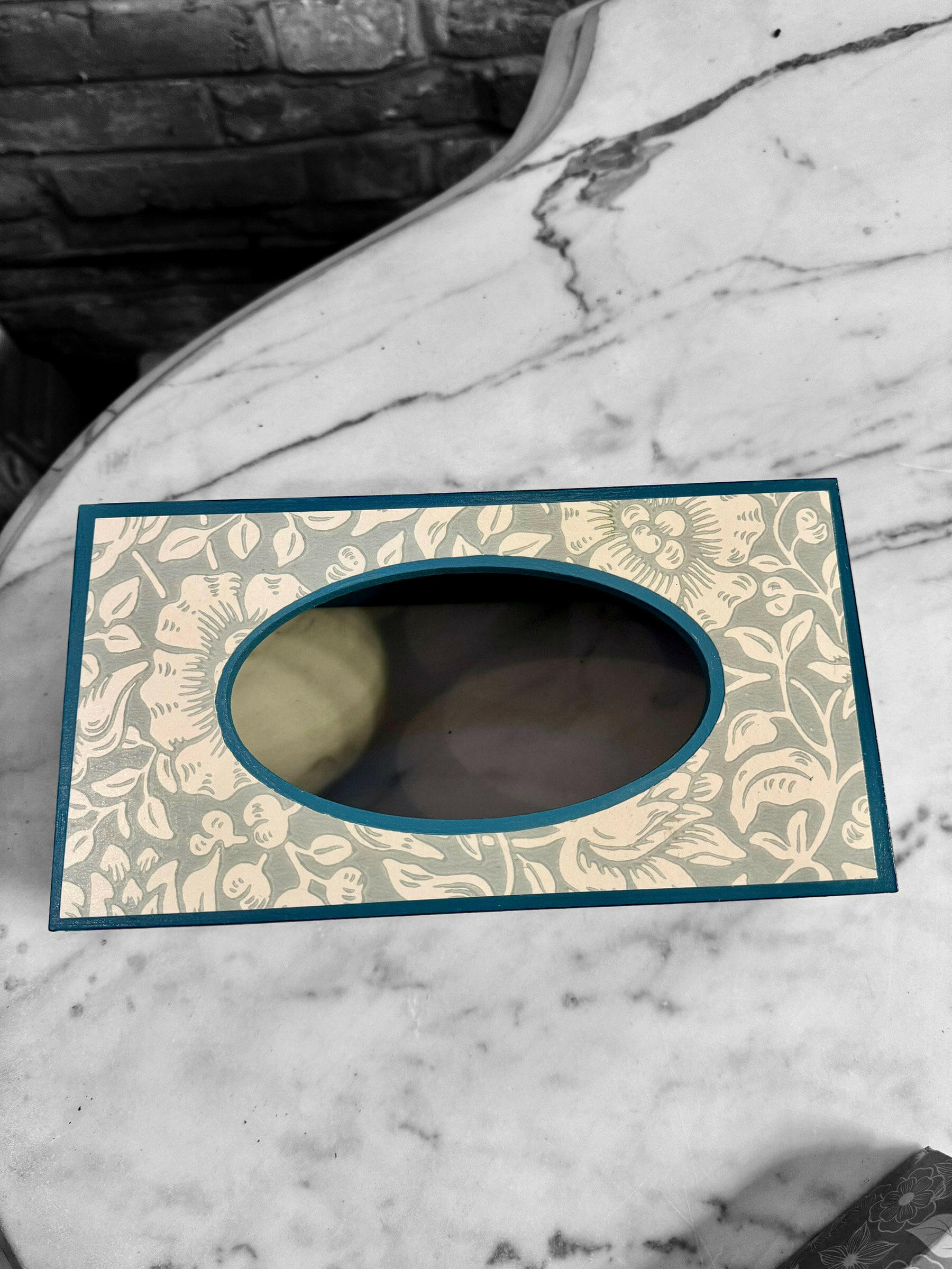 CHELSEA - Rectangle tissue box cover - Decoupage in Mallow/Morris & Co in Chalk/Duck Egg colour way..