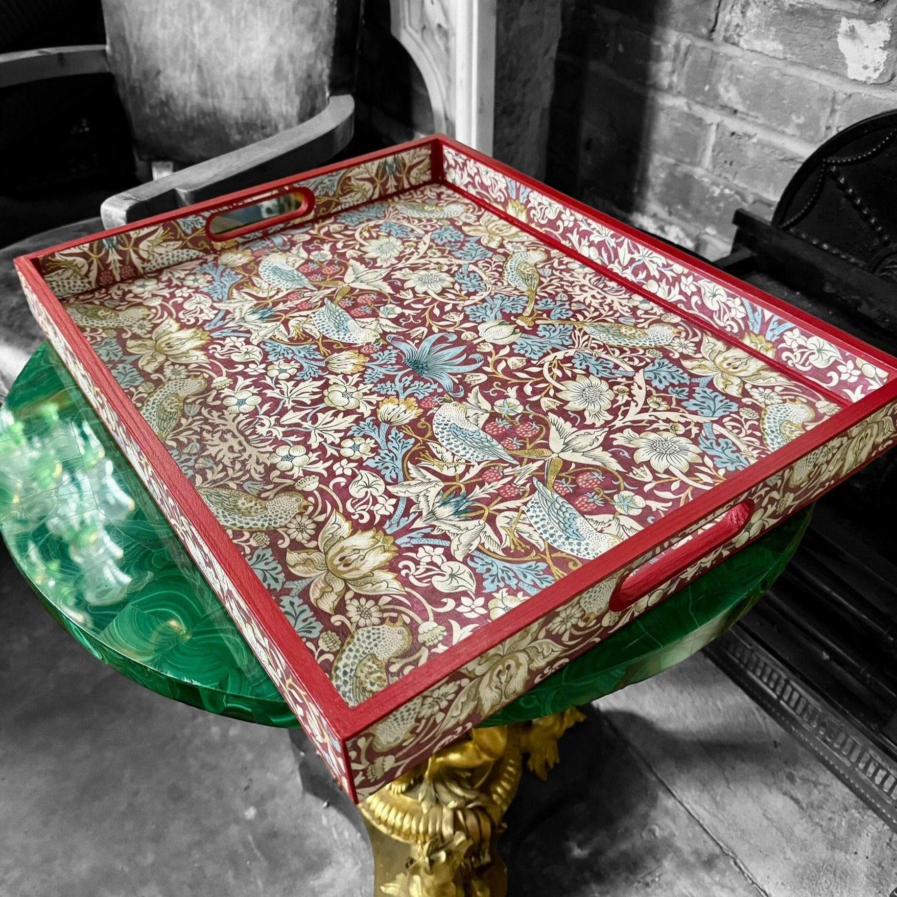 KELMSCOTT PLUM - Tray in 4 x sizes - Decoupage in Strawberry Thief/Clarke & Clarke in plum colourway..