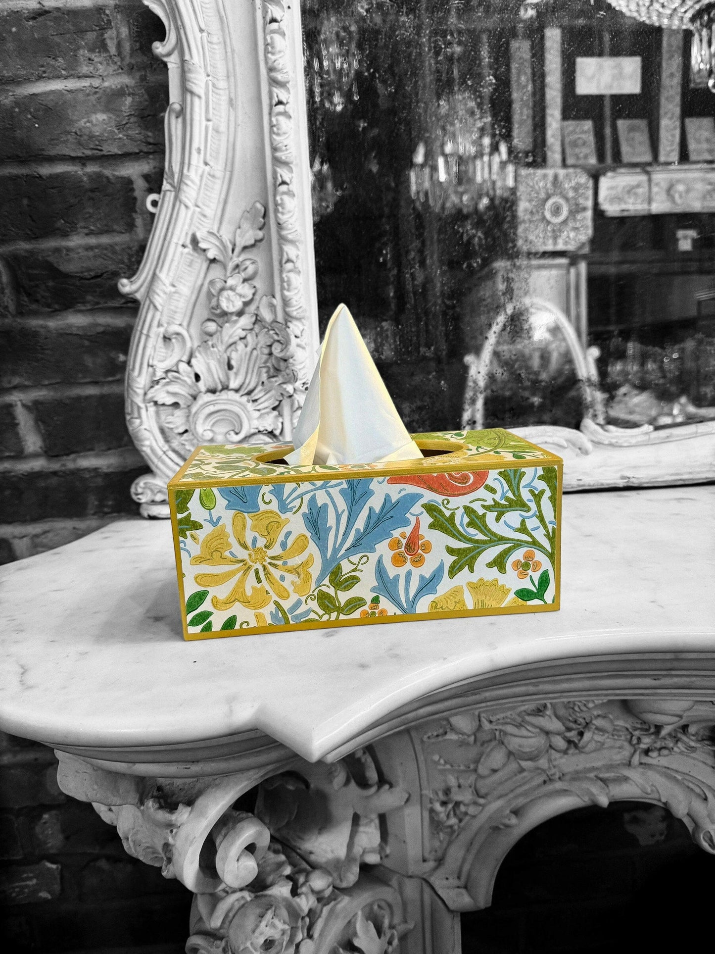 HAMPTON **LIMITED EDITION** Rectangle tissue box cover - Decoupage Compton Spring/Cornubia/Ben Pentreath/Morris & Co.